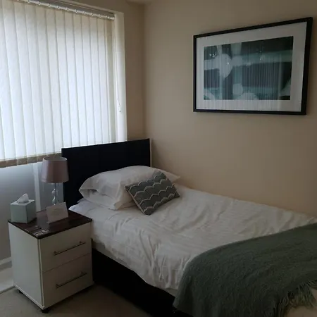 The Sawmills, - Spacious 4 Bedroom Family House - Free Wifi - & Parking - Walk To Castle Carlisle (Cumbria)