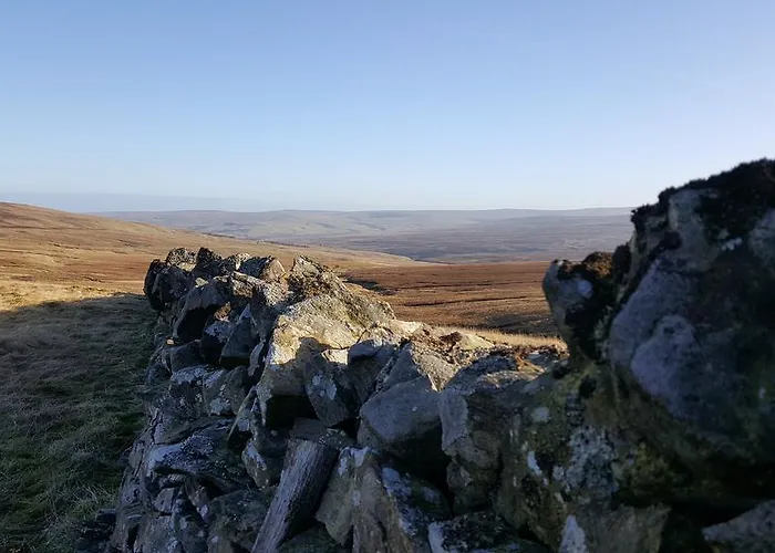 The Sawmills, - Spacious 4 Bedroom Family House - Free Wifi - & Parking - Walk To Castle Lejlighed